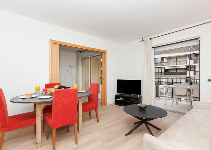 Pavillon Riviera Yourhosthelper