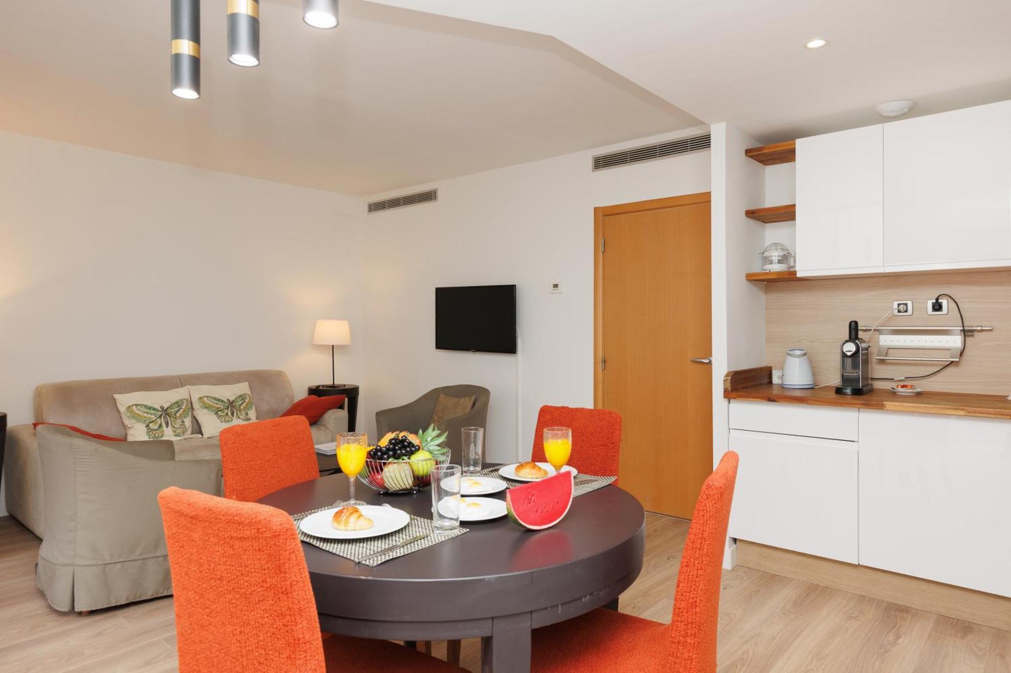 Pavillon Riviera Yourhosthelper