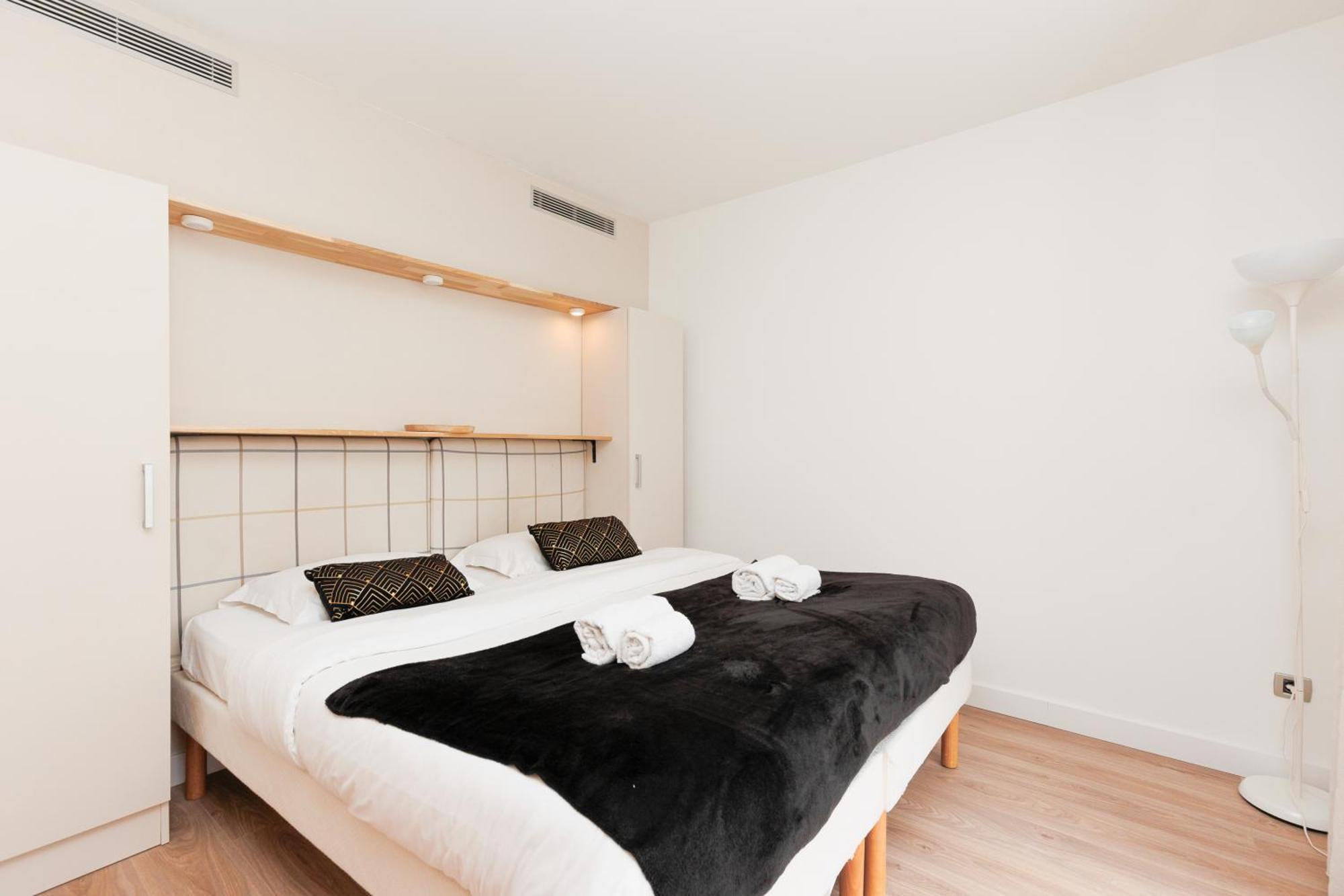 Pavillon Riviera Yourhosthelper